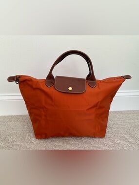 Longchamp Le Pliage Medium Handbag in Burnt Orange